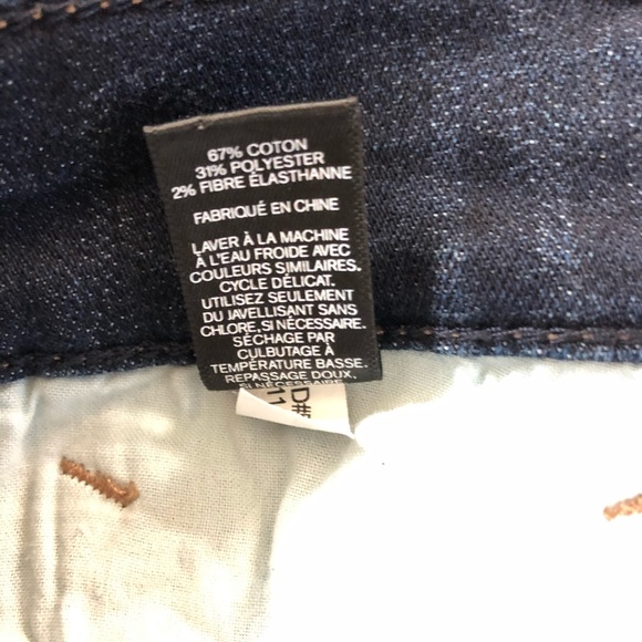 Express Dark Wash High Rise Wide Leg Crop - Picture 8 of 8